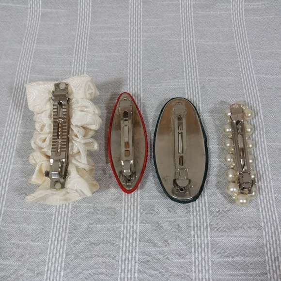 Vintage Hair Clips Pearls Satin Red Green - Picture 3 of 3